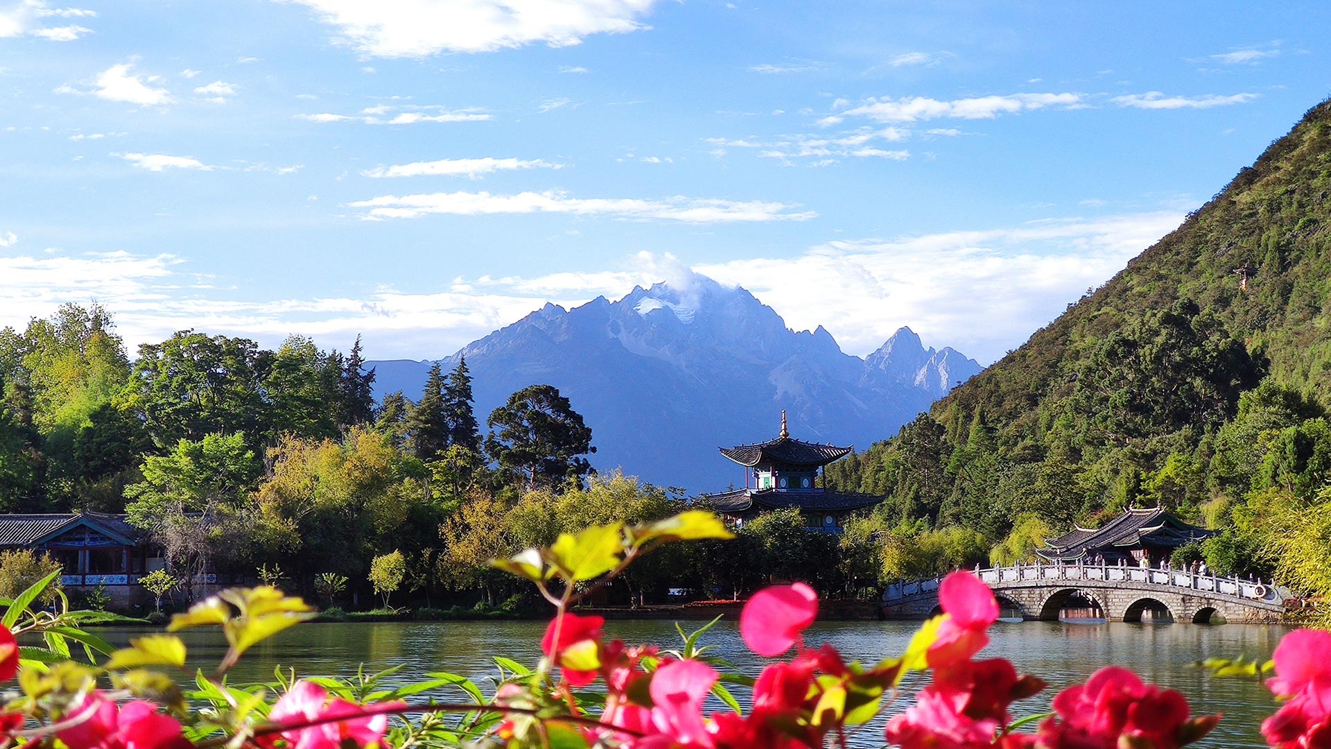 Jade Dragon Snow Mountain above Lijiang, Yunnan