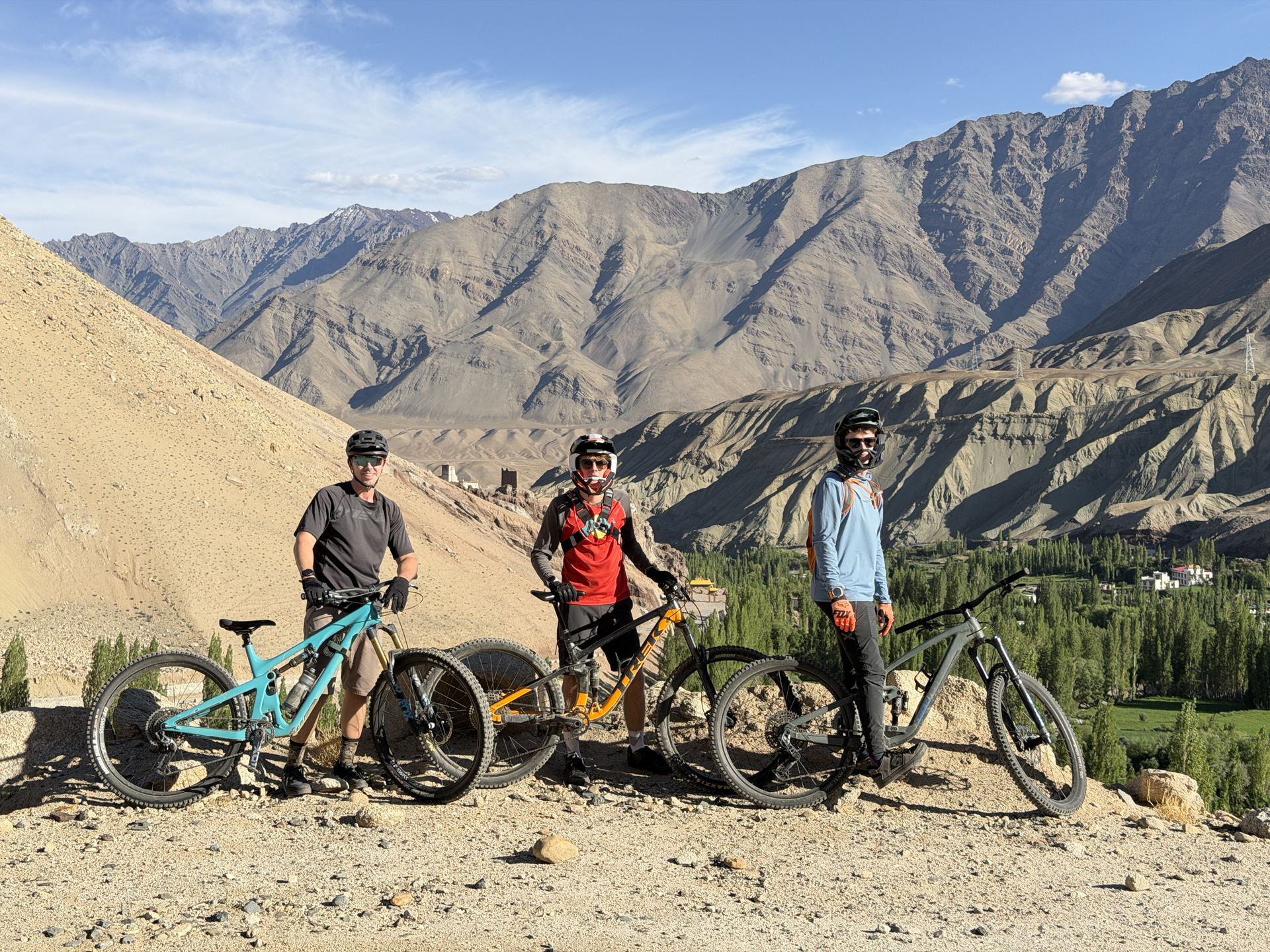 The riding crew gathered above a Ladakhi valley before dropping in