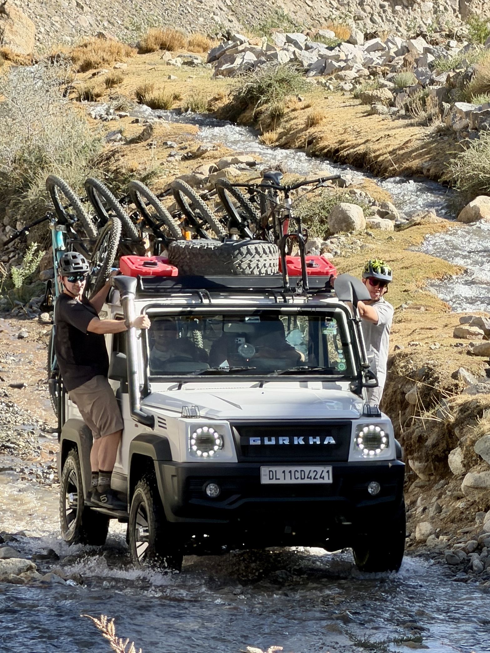 The shuttle rig loaded with mountain bikes in Ladakh